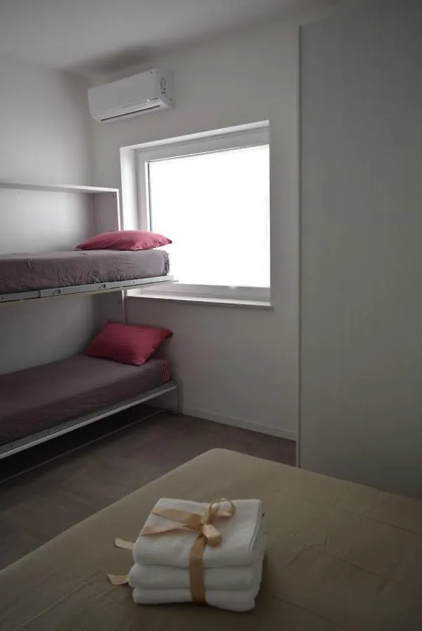 דירה קאורלה Villa Serena איטליה